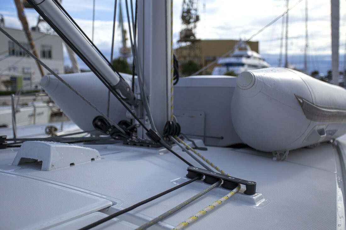 Oceanis 38.1, Bellagio | Yacht Charter Croatia