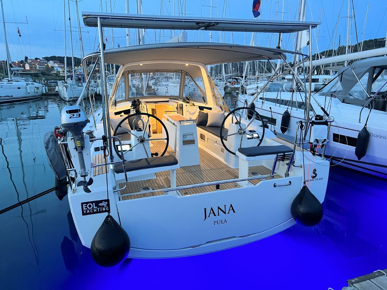 Oceanis 38.1, Jana | Yacht Charter Croatia