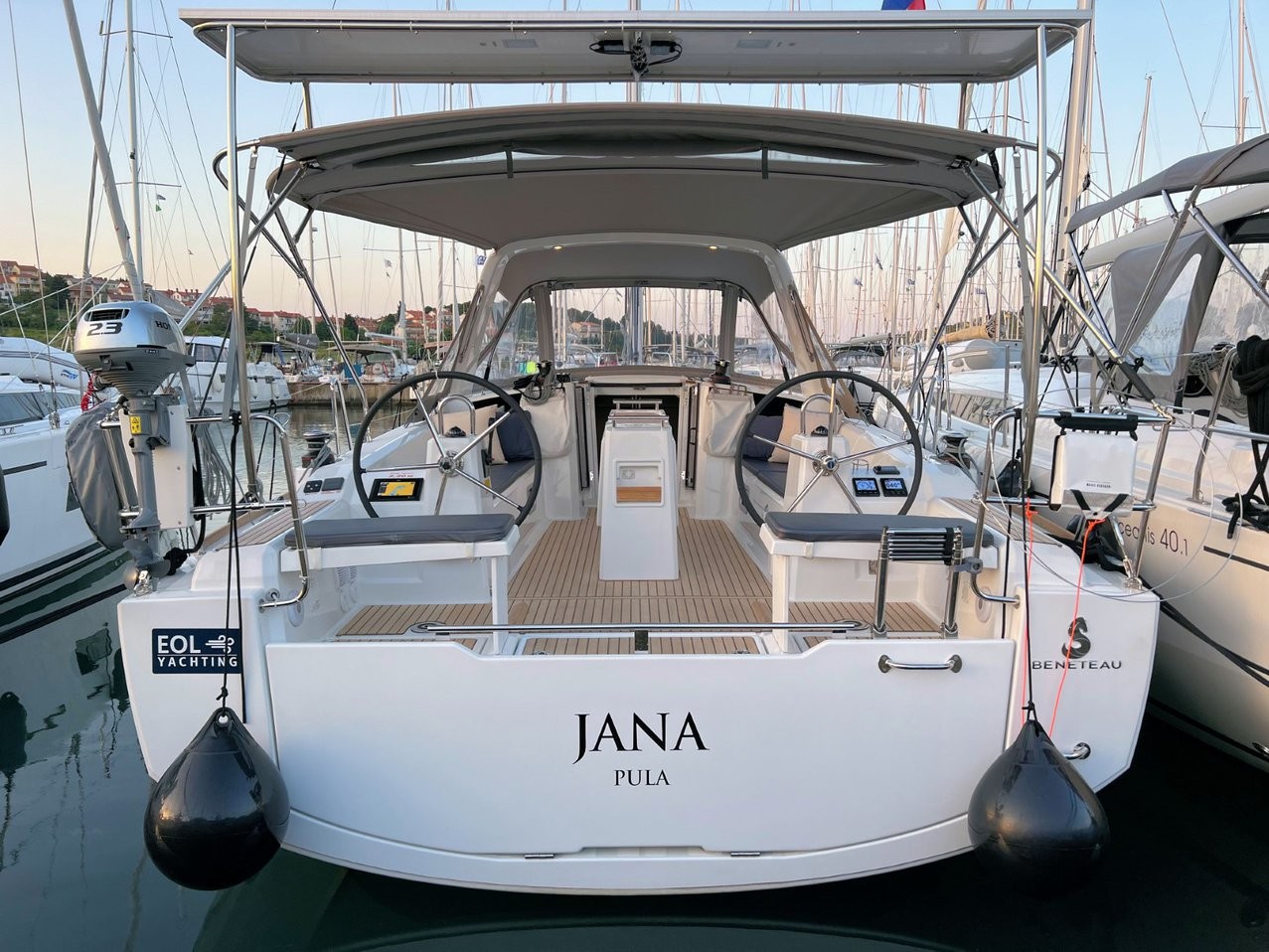 Oceanis 38.1, Jana | Yacht Charter Croatia