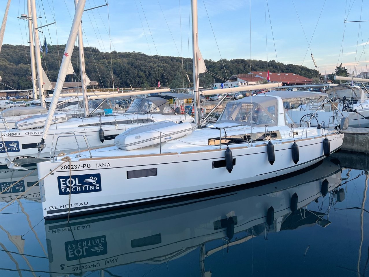 Oceanis 38.1, Jana | Yacht Charter Croatia
