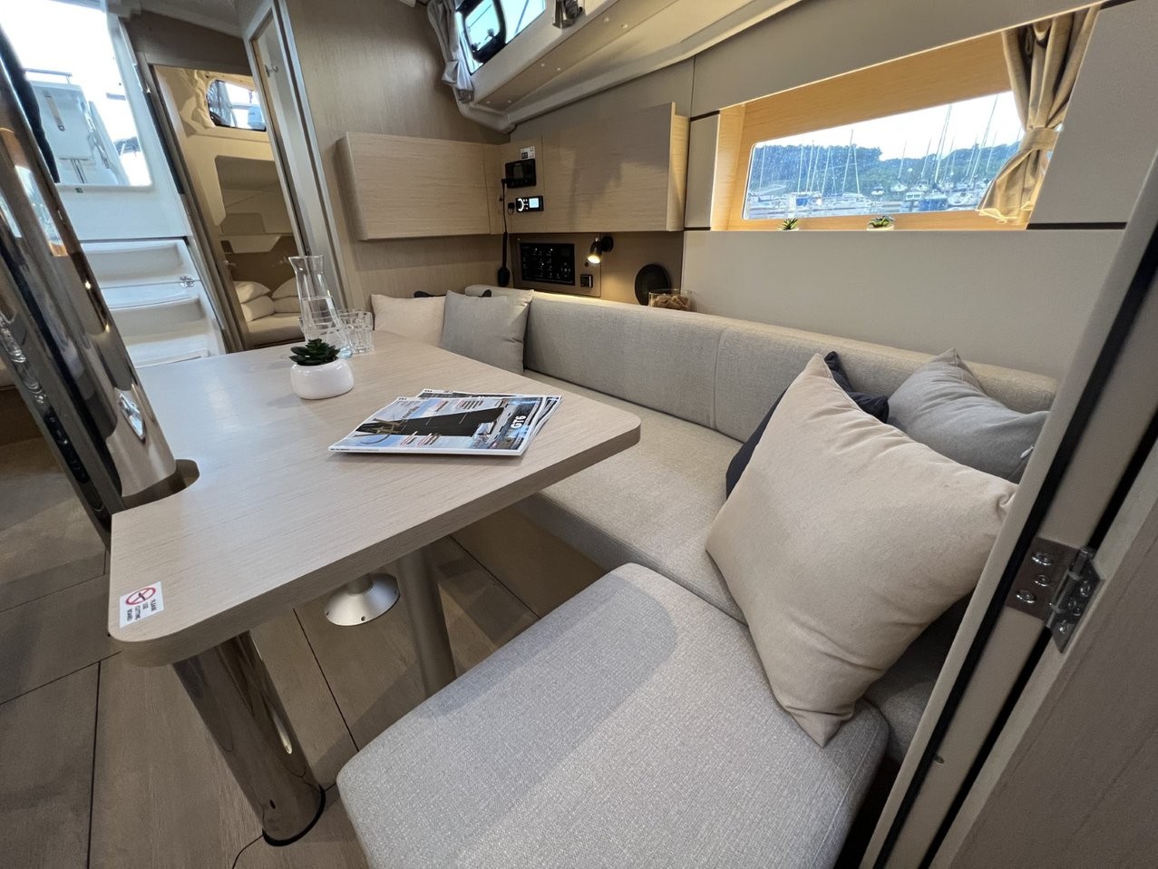 Oceanis 38.1, Jana | Yacht Charter Croatia