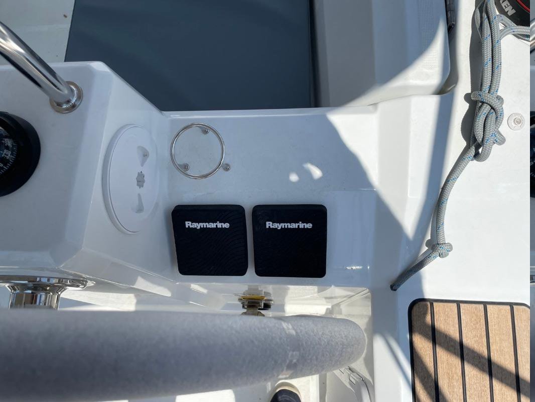 Oceanis 38.1, Gwada | Yacht Charter Croatia