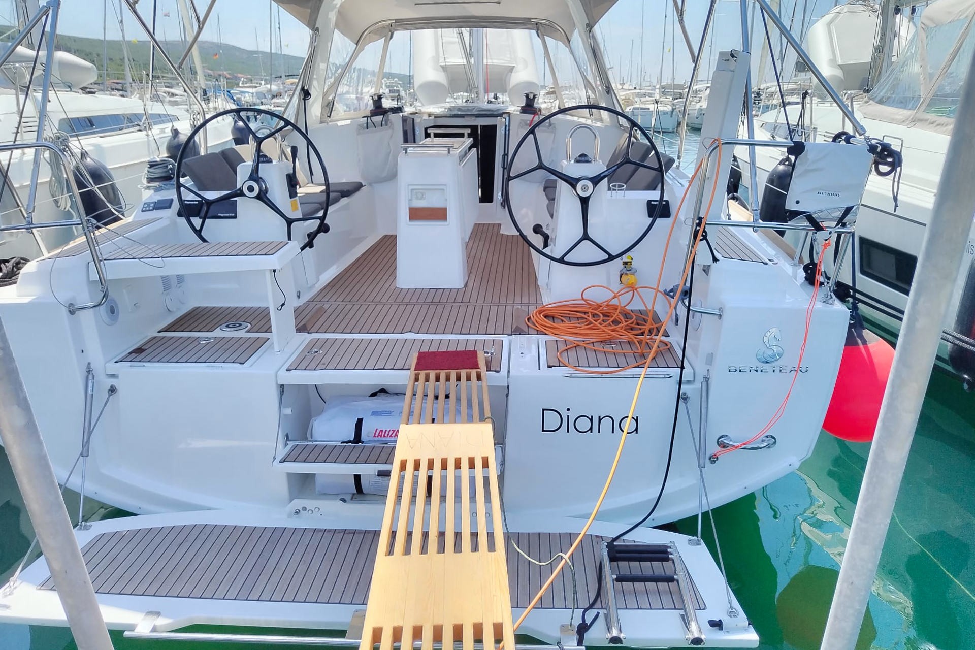 Oceanis 38.1, Diana | Yacht Charter Croatia
