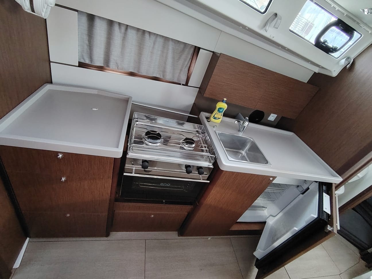 Oceanis 38.1, Diana | Yacht Charter Croatia
