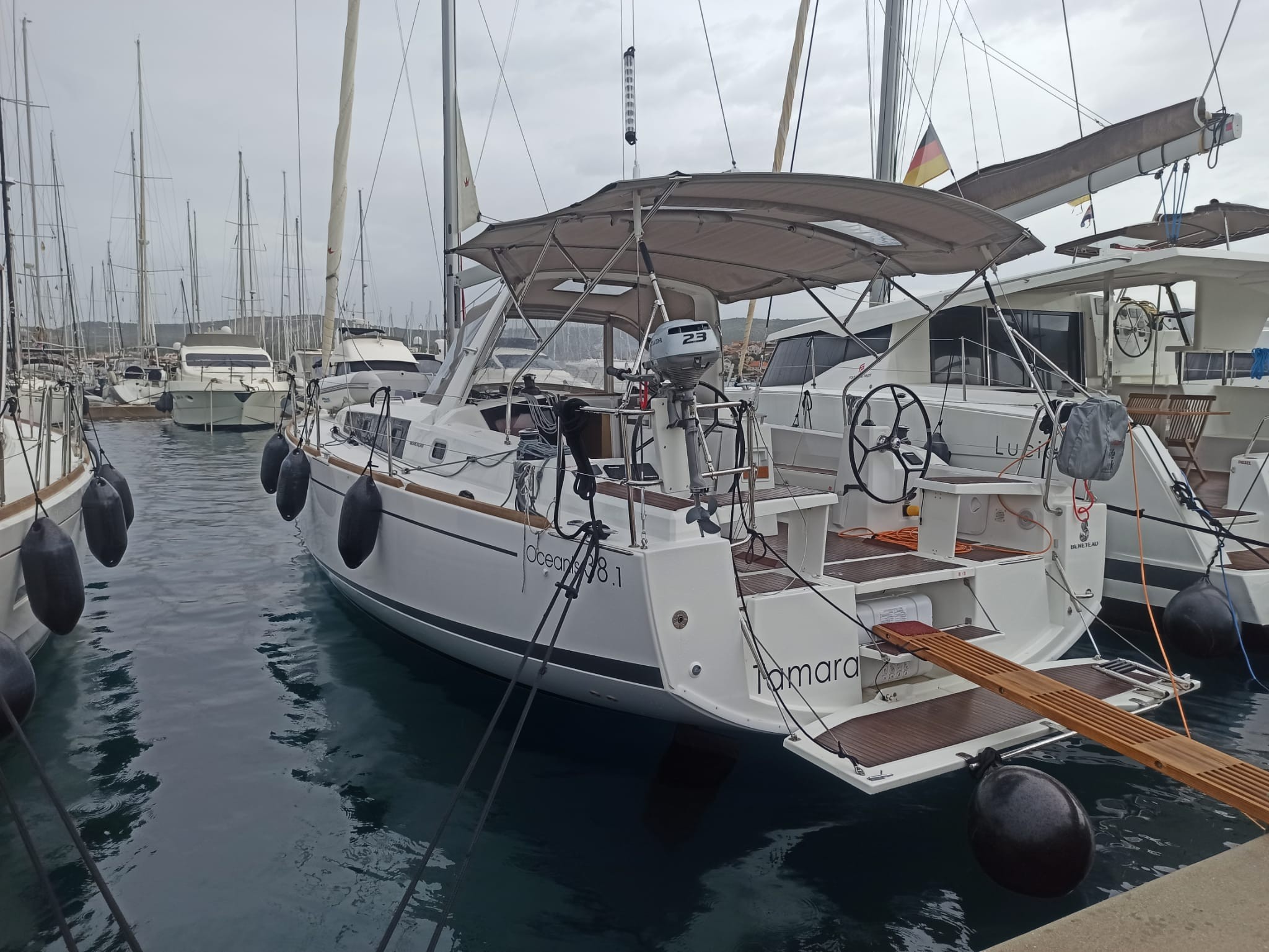 Oceanis 38.1, Tamara | Yacht Charter Croatia