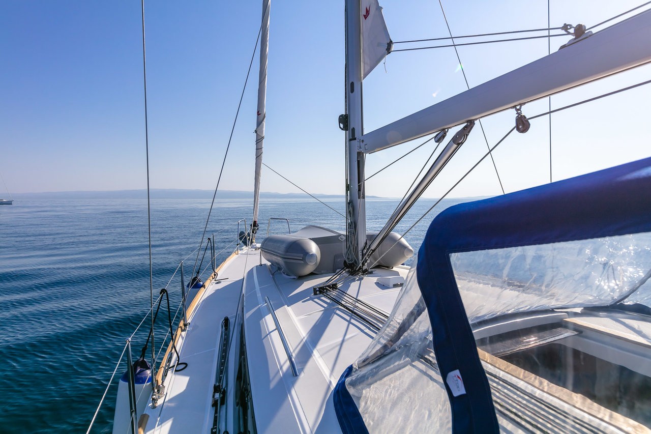 Oceanis 38.1, Anima Maris II | Yacht Charter Croatia