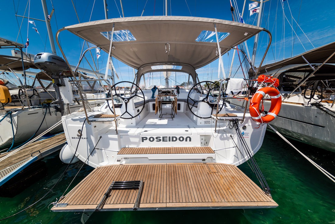 Oceanis 40.1, Poseidon | Yacht Charter Croatia