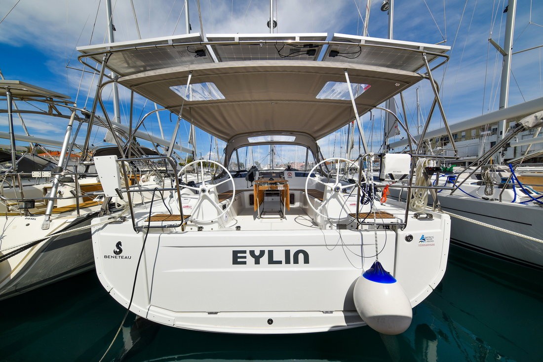 Oceanis 40.1, Eylin | Yacht Charter Croatia