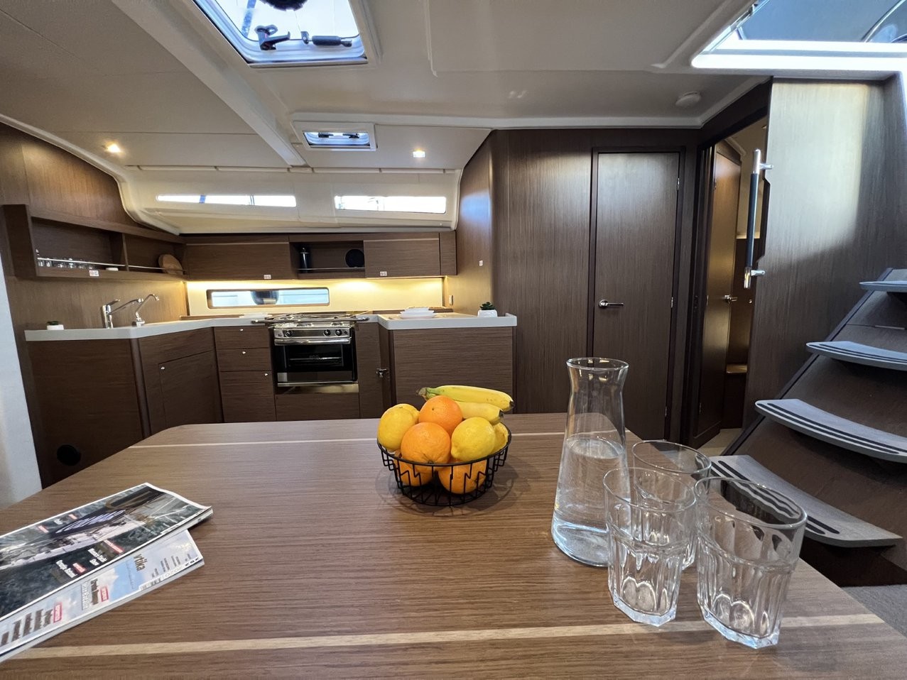 Oceanis 40.1, Christine | Yacht Charter Croatia