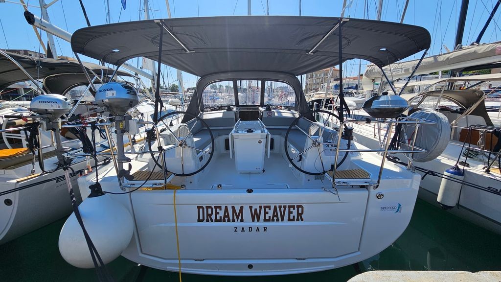 Oceanis 40.1, Dream Weaver | Yacht Charter Croatia