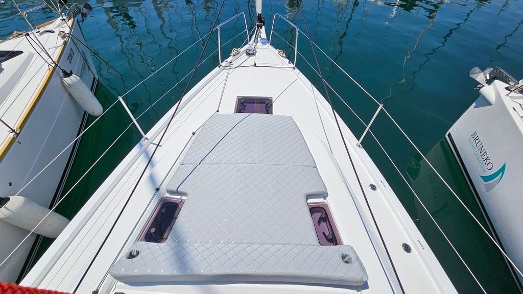 Oceanis 40.1, Dream Weaver | Yacht Charter Croatia