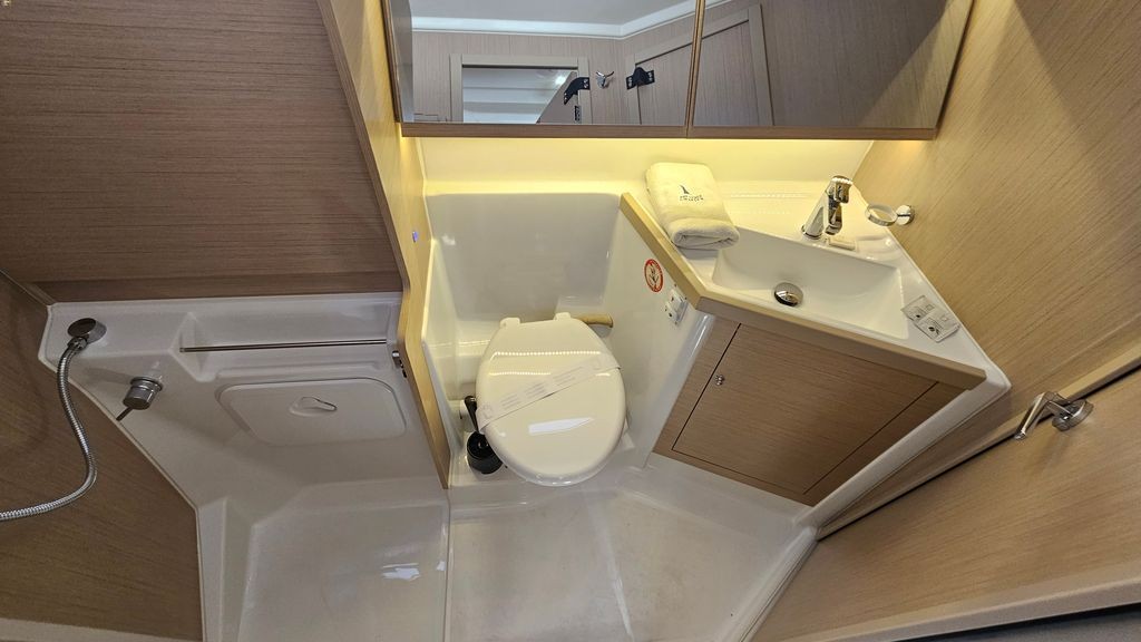 Oceanis 40.1, Dream Weaver | Yacht Charter Croatia