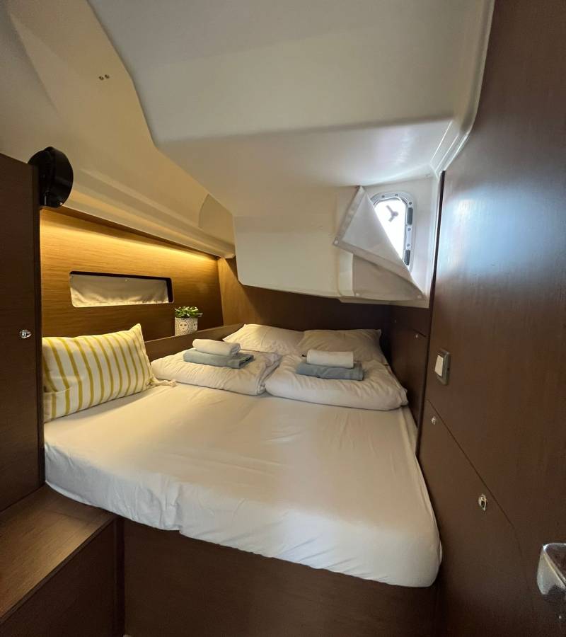 Oceanis 40.1, Kobe | Noleggio di Yacht Croazia