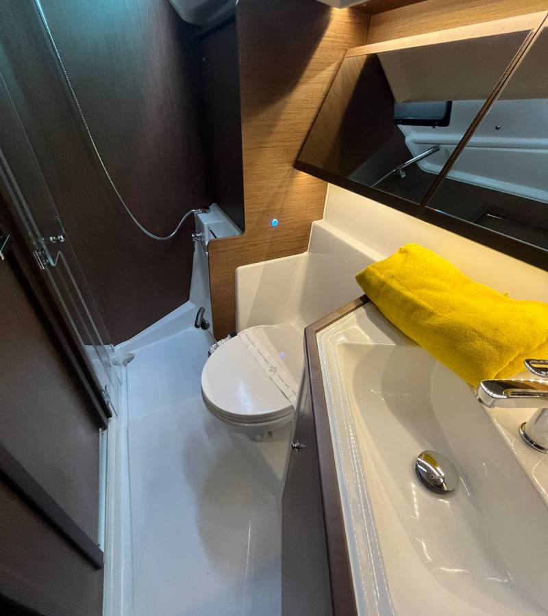 Oceanis 40.1, Kobe | Noleggio di Yacht Croazia