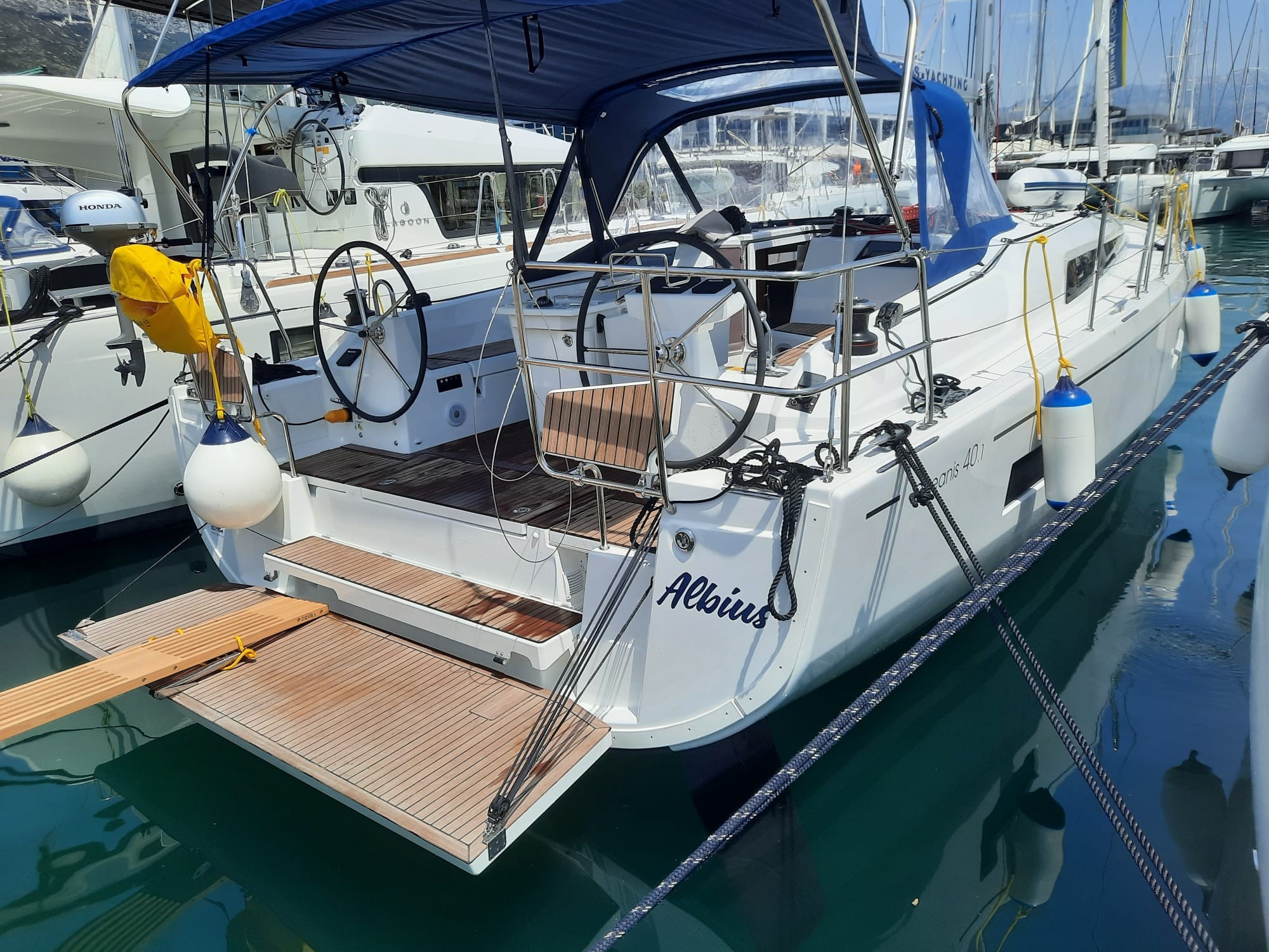 Oceanis 40.1, Albius | Yacht Charter Croatia