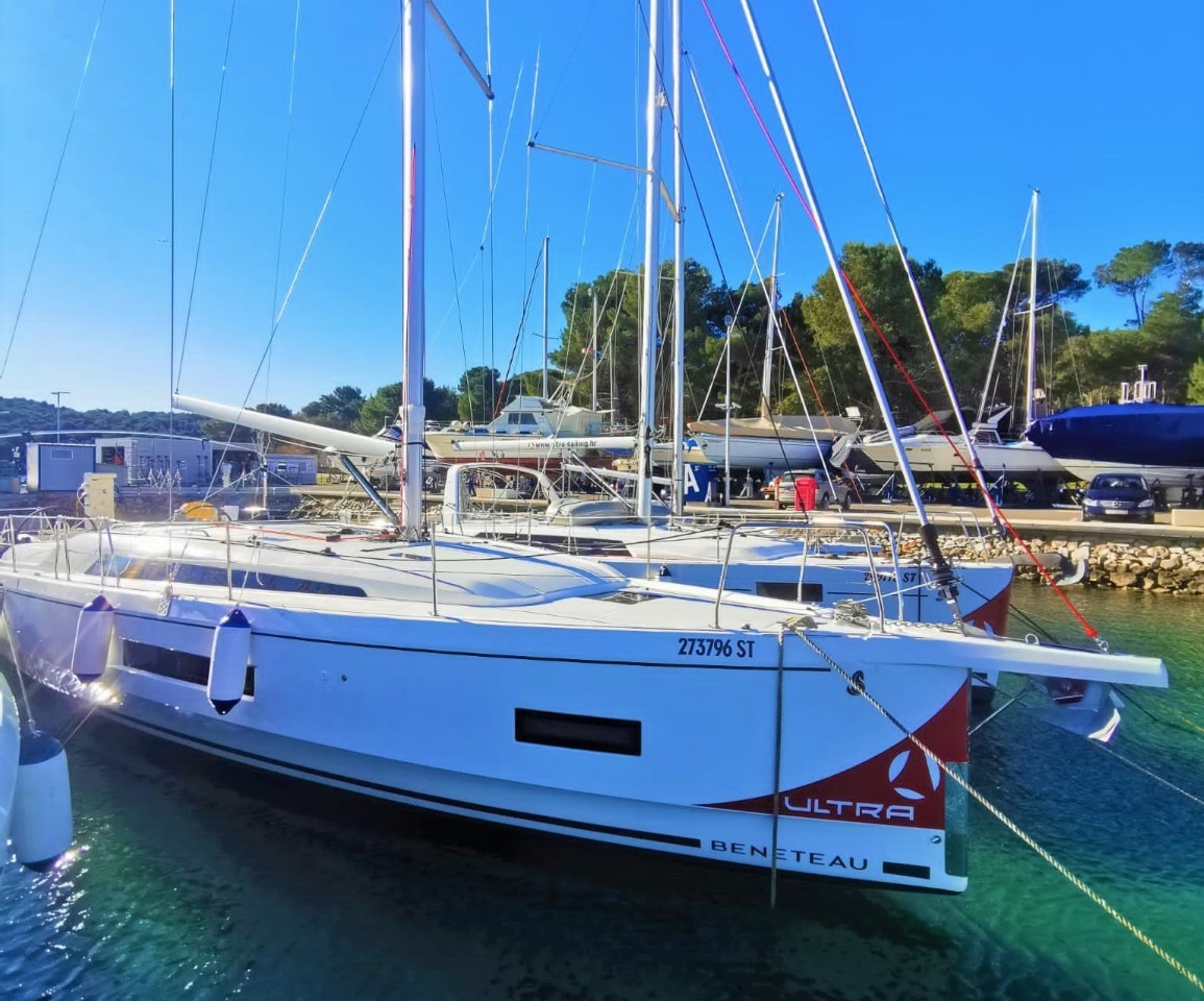 Oceanis 40.1, Starlight | Yacht Charter Croatia