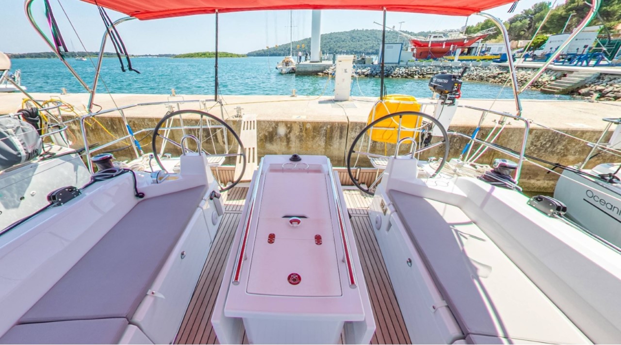 Oceanis 40.1, Starlight | Yacht Charter Croatia