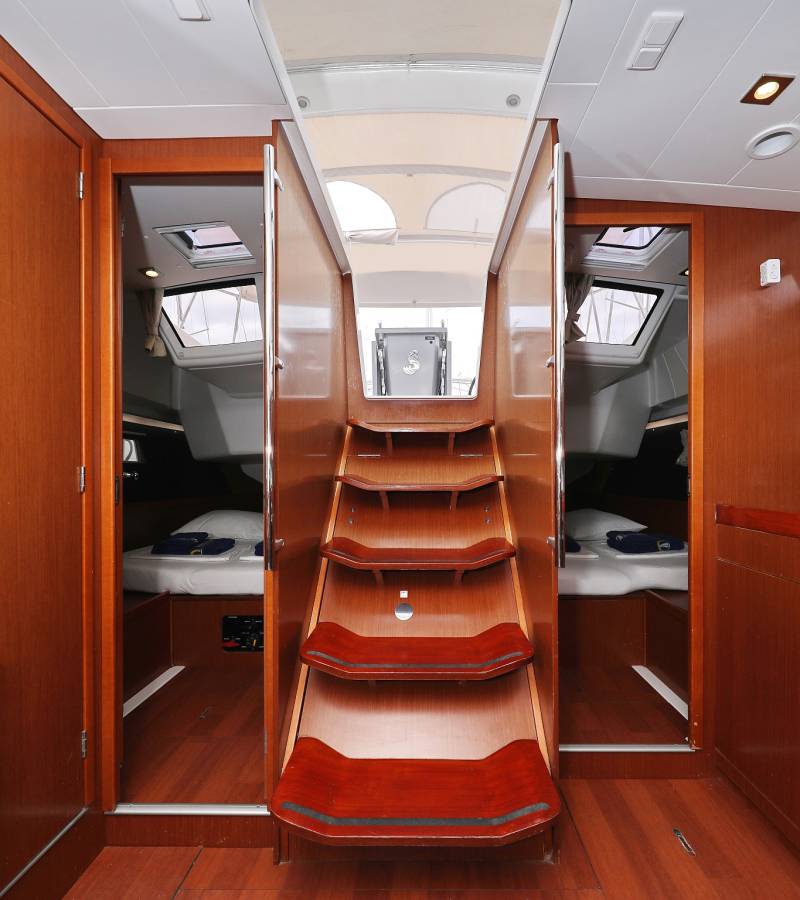 Oceanis 41, Zyntha | Yacht Charter Croatia