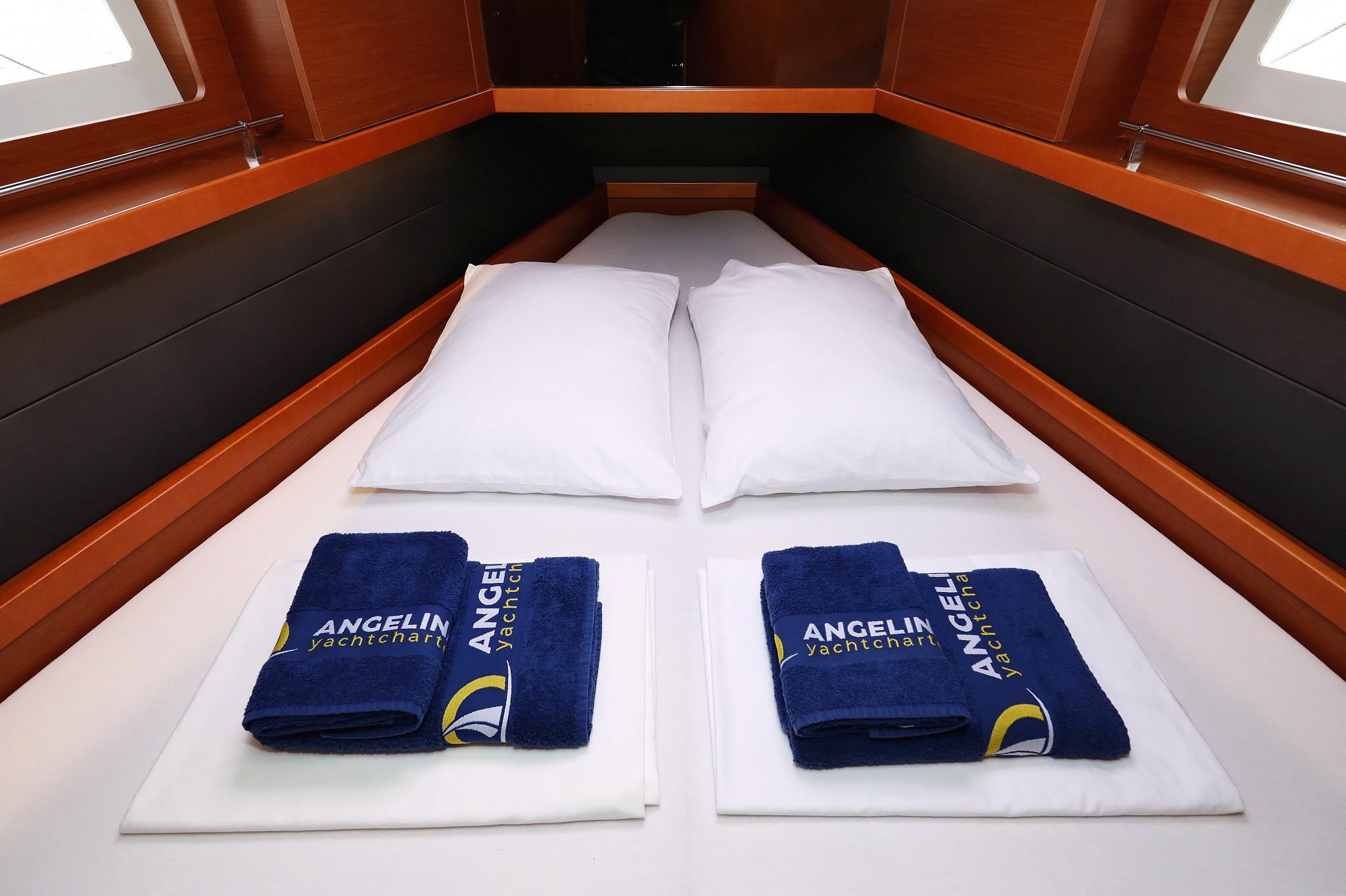 Oceanis 41, Zyntha | Yacht Charter Croatia