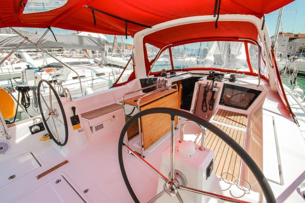 Oceanis 41.1, Porterusa | Yacht Charter Croatia