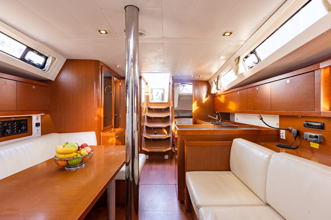 Oceanis 41.1, Buddy | Yacht Charter Croatia