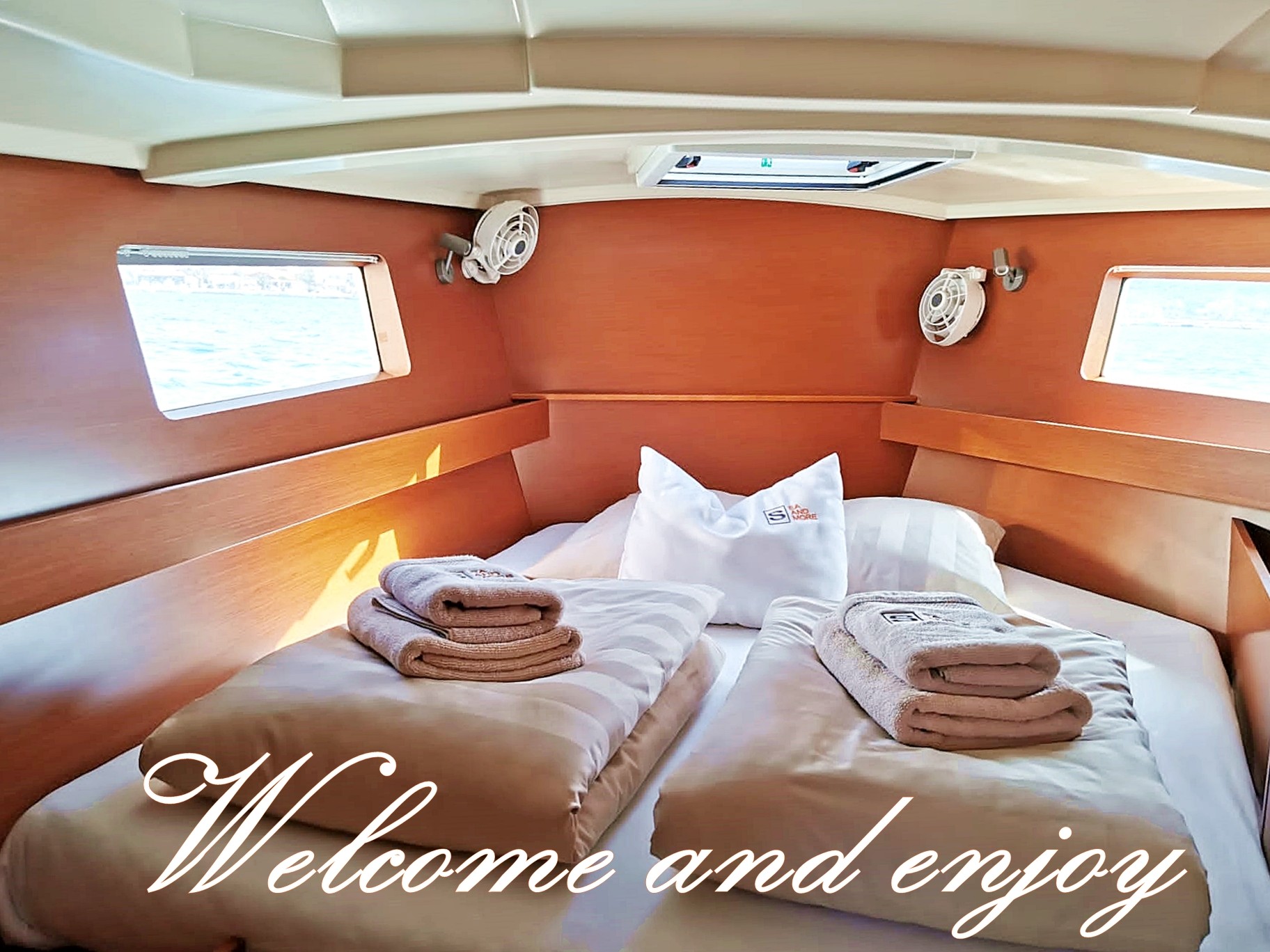 Oceanis 41.1, First | Yacht Charter Croatia