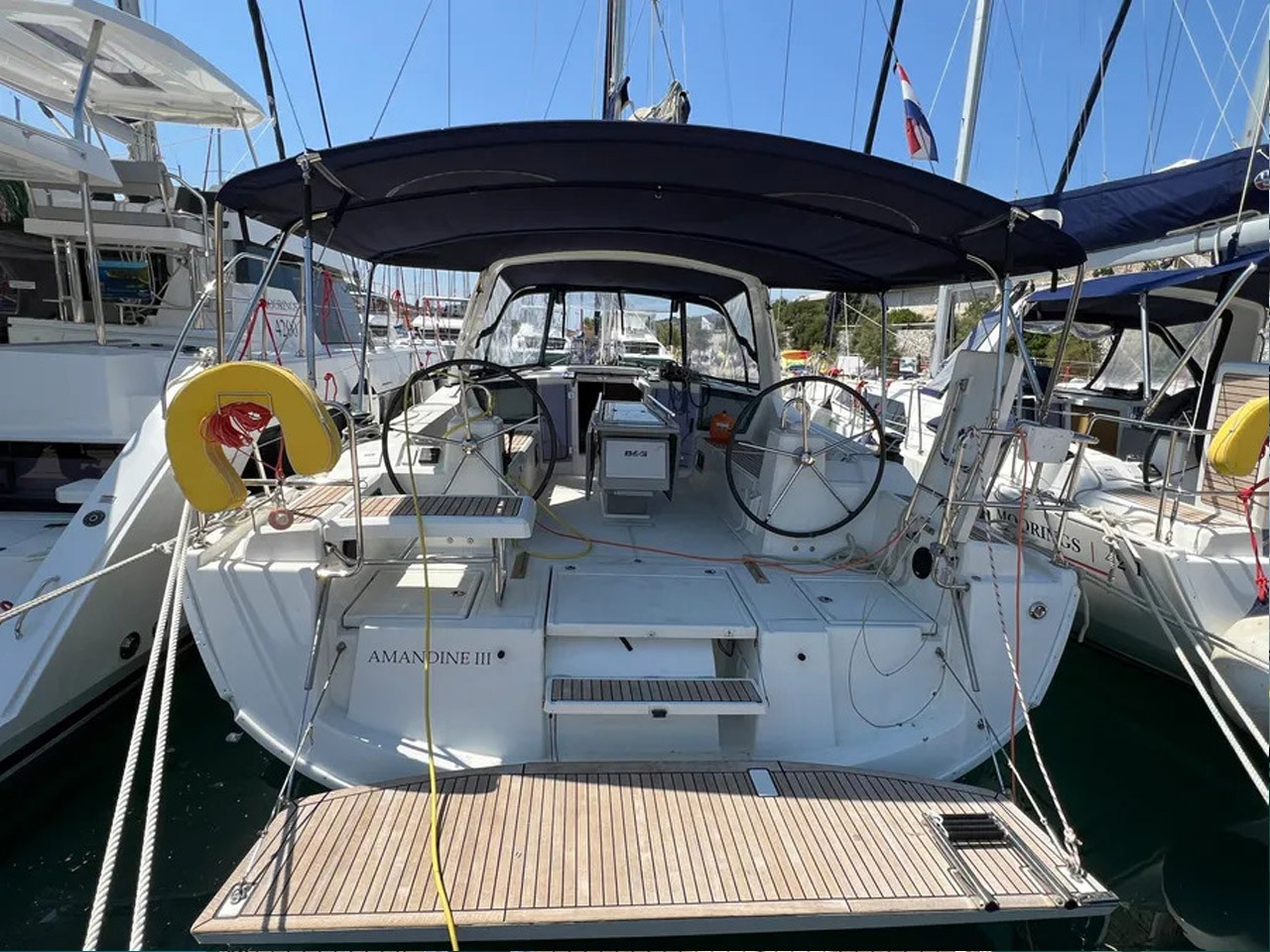 Oceanis 41.1, Amandine III | Yacht Charter Croatia