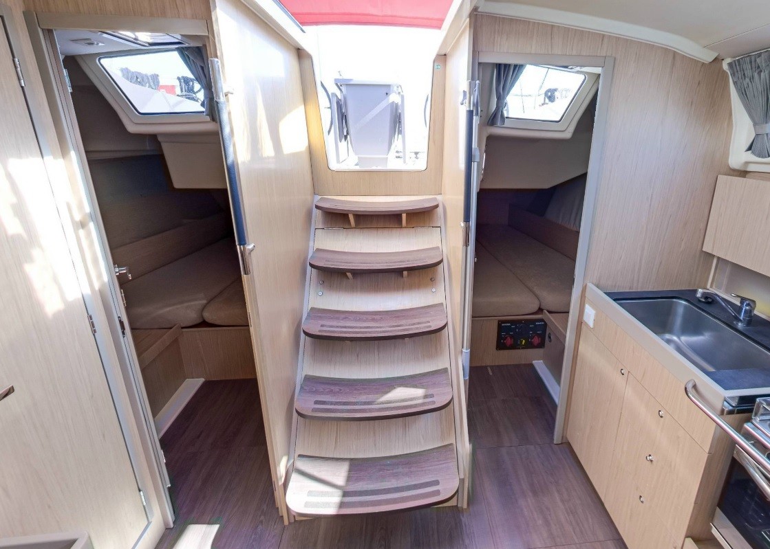 Oceanis 41.1, Luxa | Yacht Charter Croatia