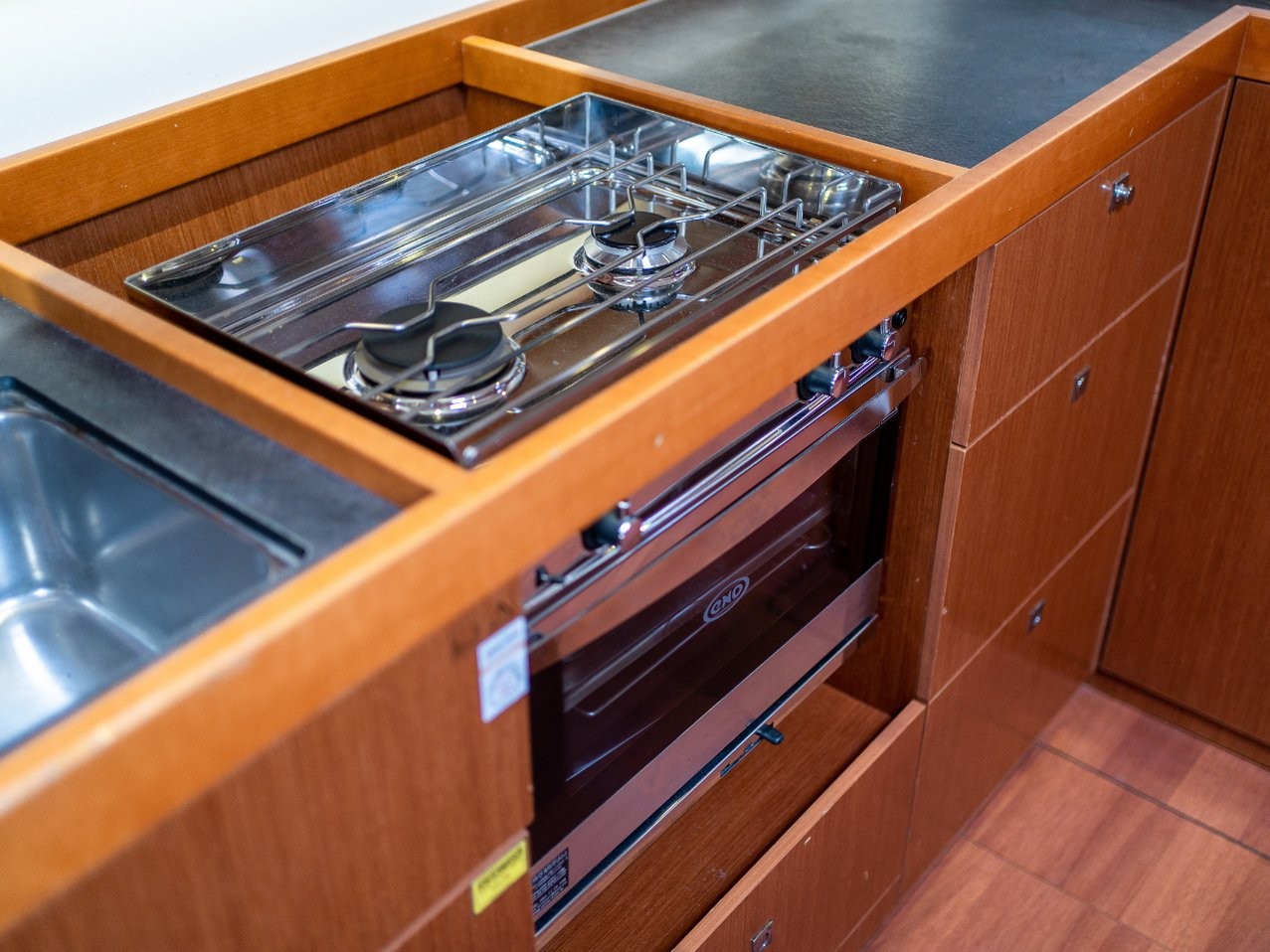 Oceanis 45, Nesi 2 | Yacht Charter Croatia