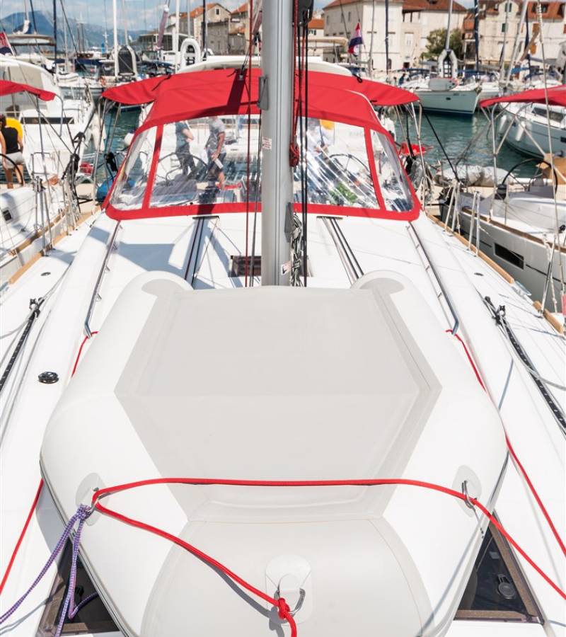 Oceanis 45, Mobula One | Yacht Charter Croatia