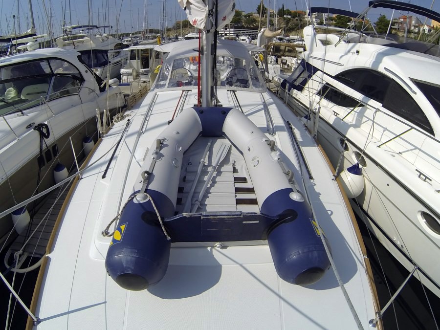 Oceanis 45, Neška II | Yacht Charter Croatia