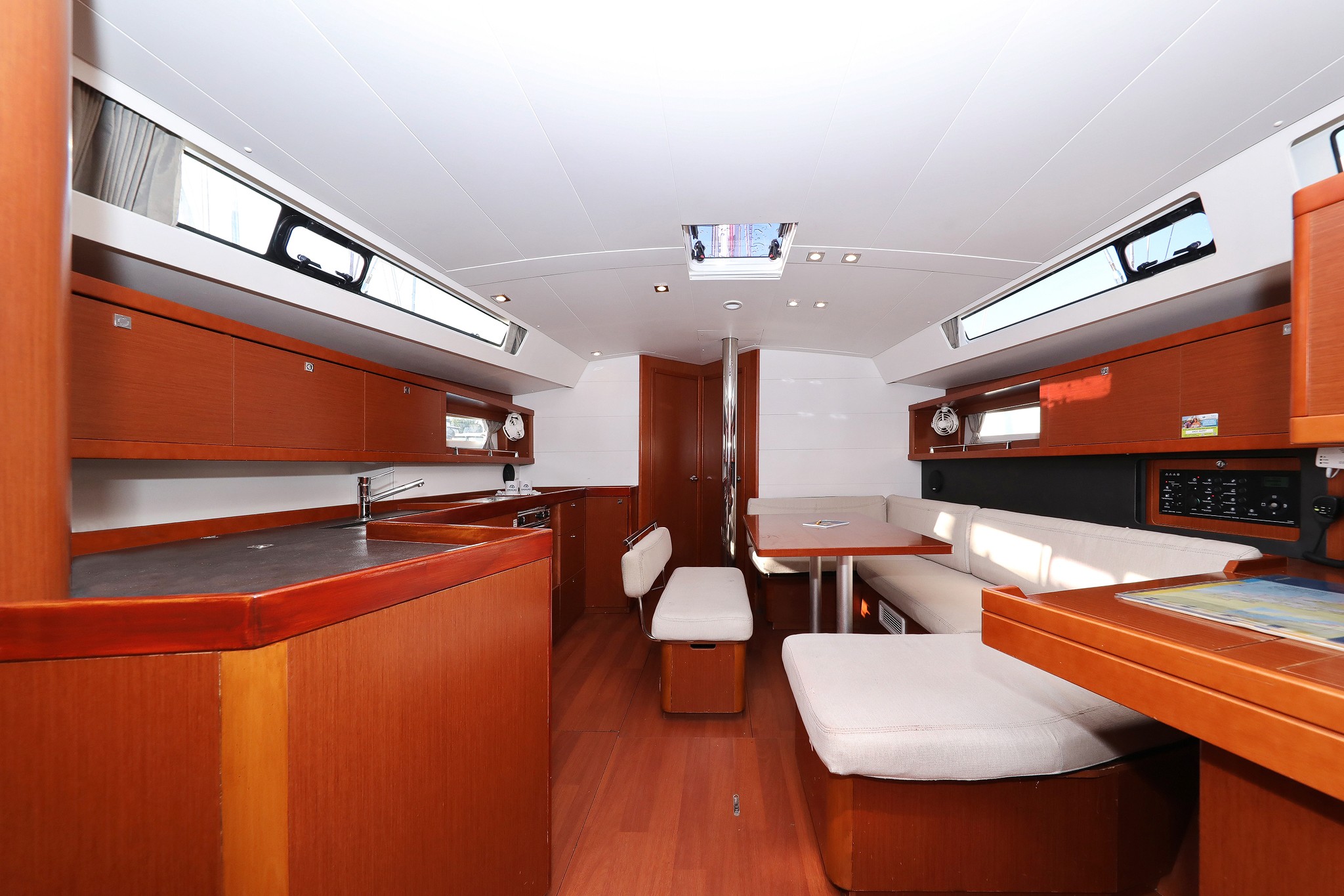 Oceanis 45, Barbarella II | Yacht Charter Croatia