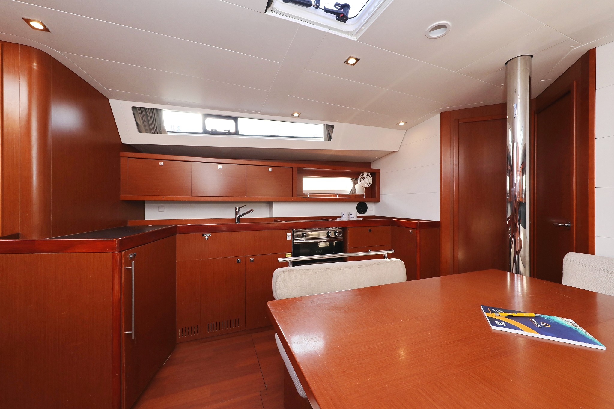 Oceanis 45, Barbarella II | Yacht Charter Croatia