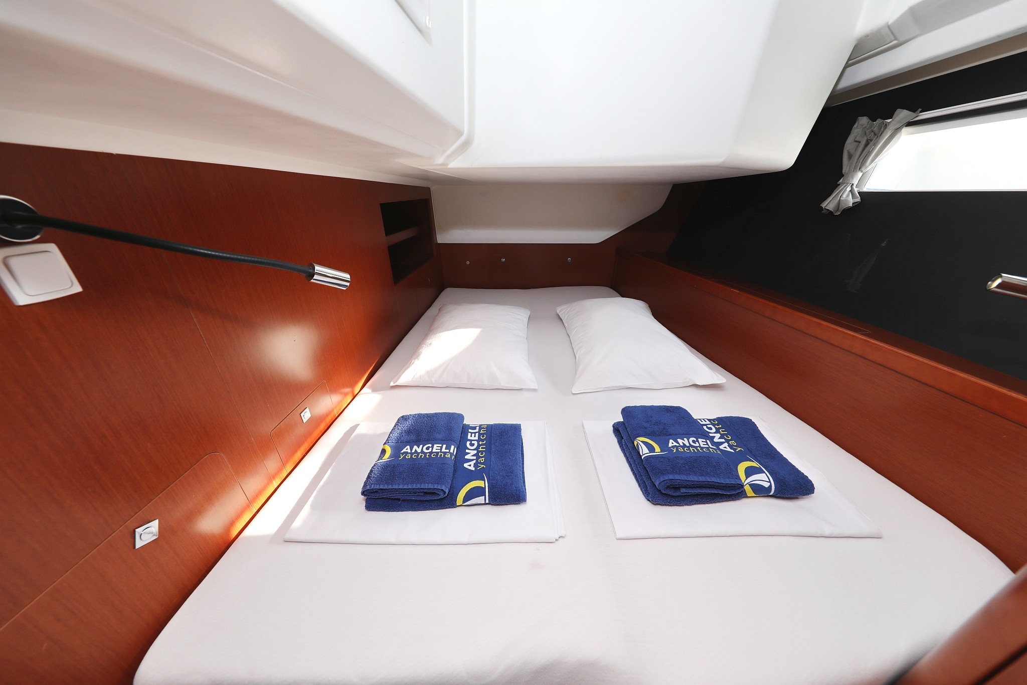 Oceanis 45, Barbarella II | Yacht Charter Croatia