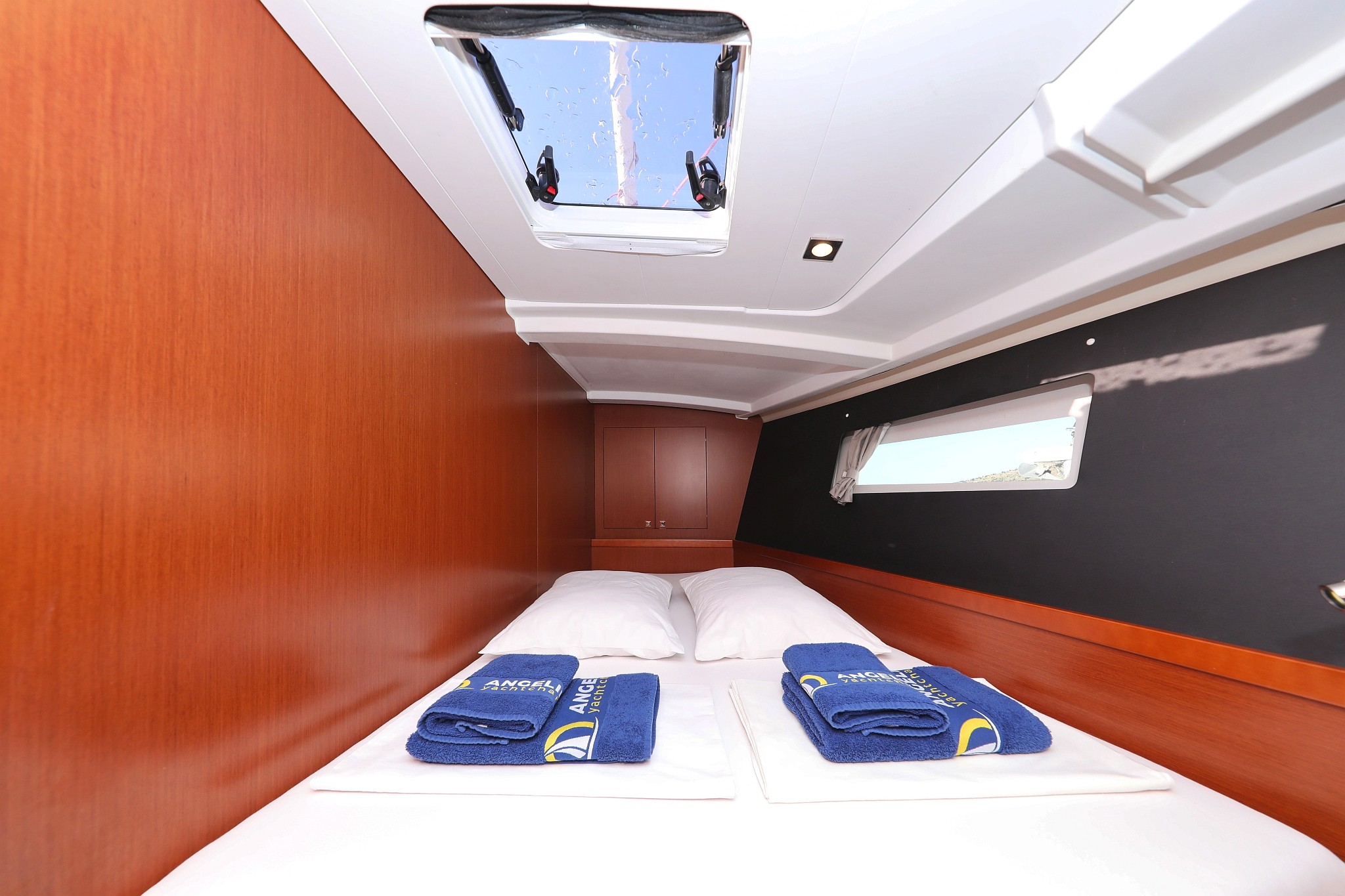 Oceanis 45, Barbarella II | Yacht Charter Croatia
