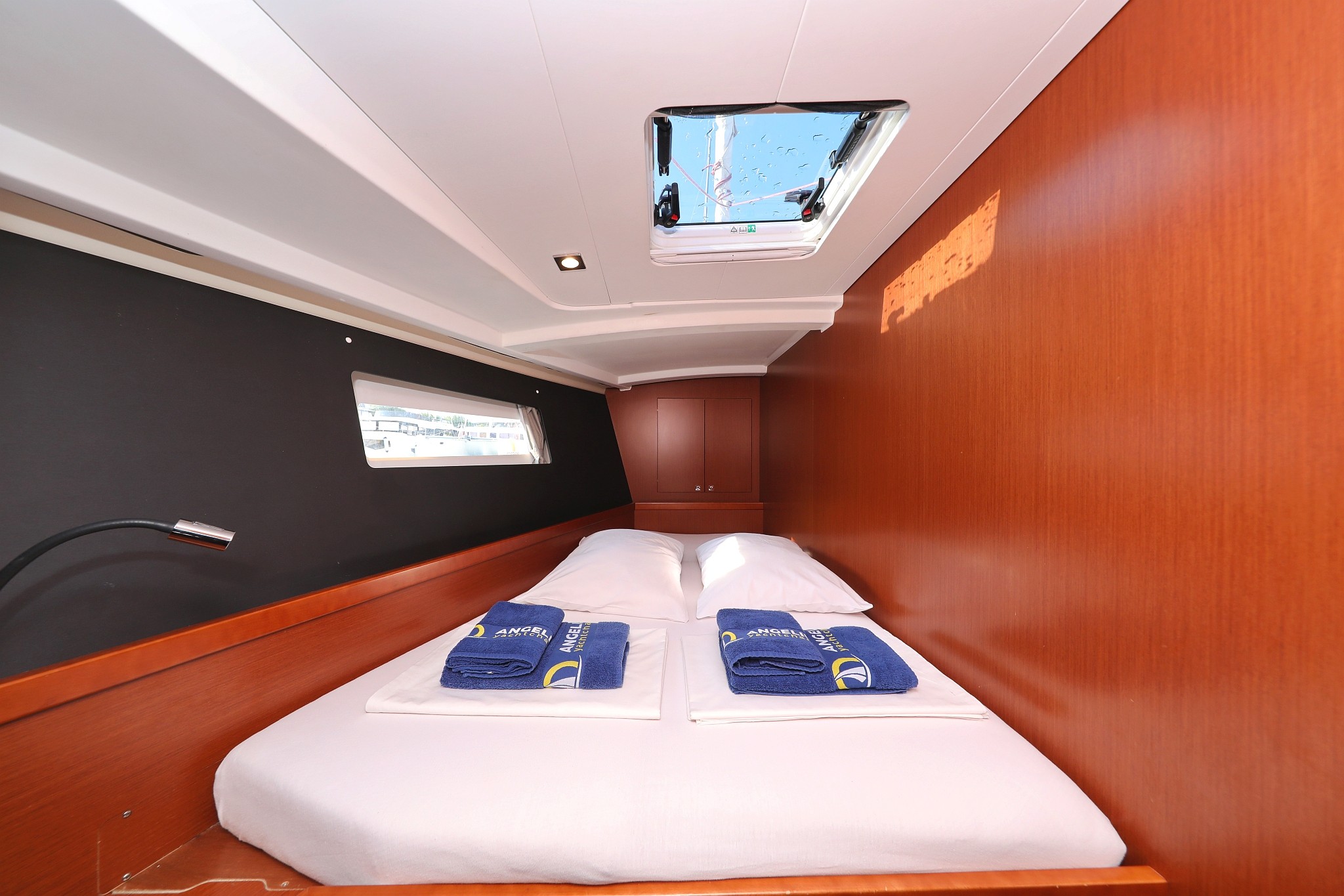 Oceanis 45, Barbarella II | Yacht Charter Croatia