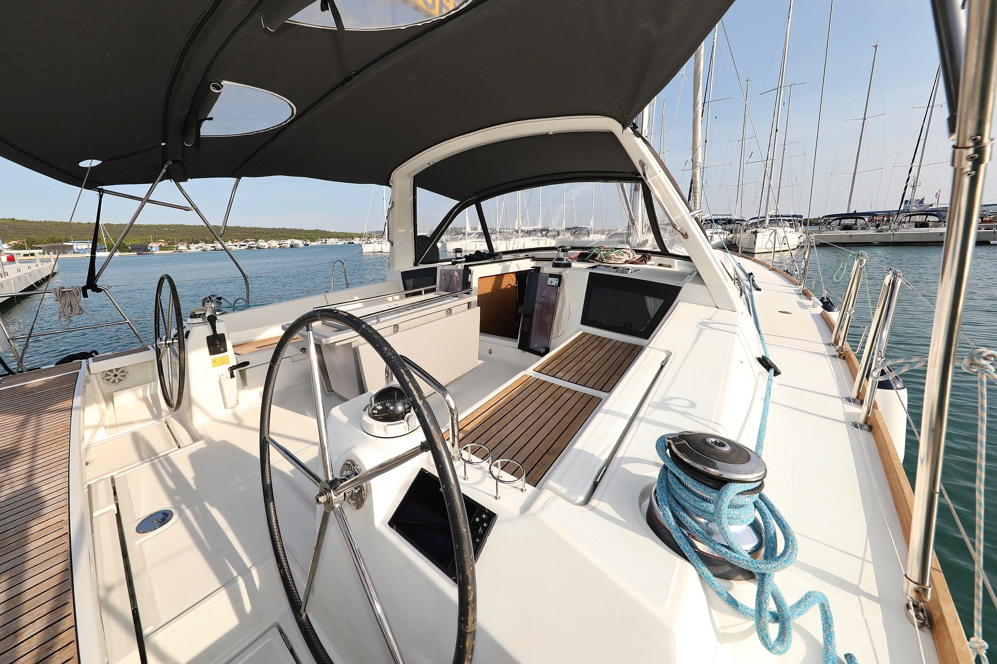 Oceanis 45, Zephyra | Yacht Charter Croatia