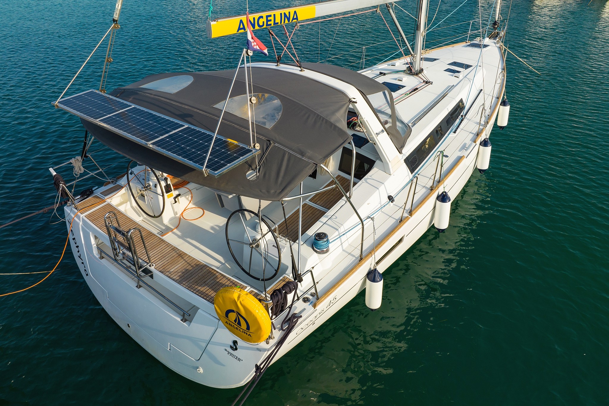 Oceanis 45, Zephyra | Yacht Charter Croatia
