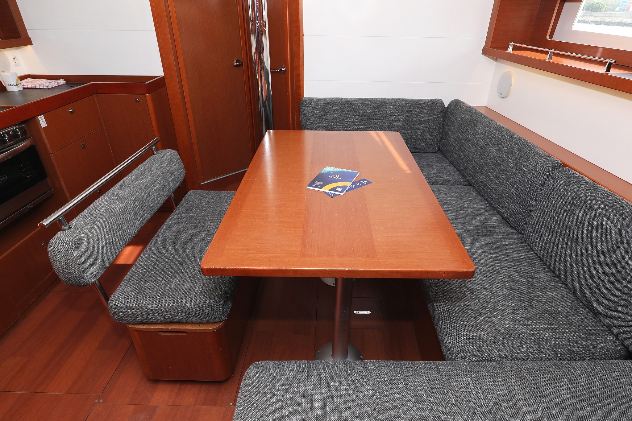 Oceanis 45, Zephyra | Yacht Charter Croatia