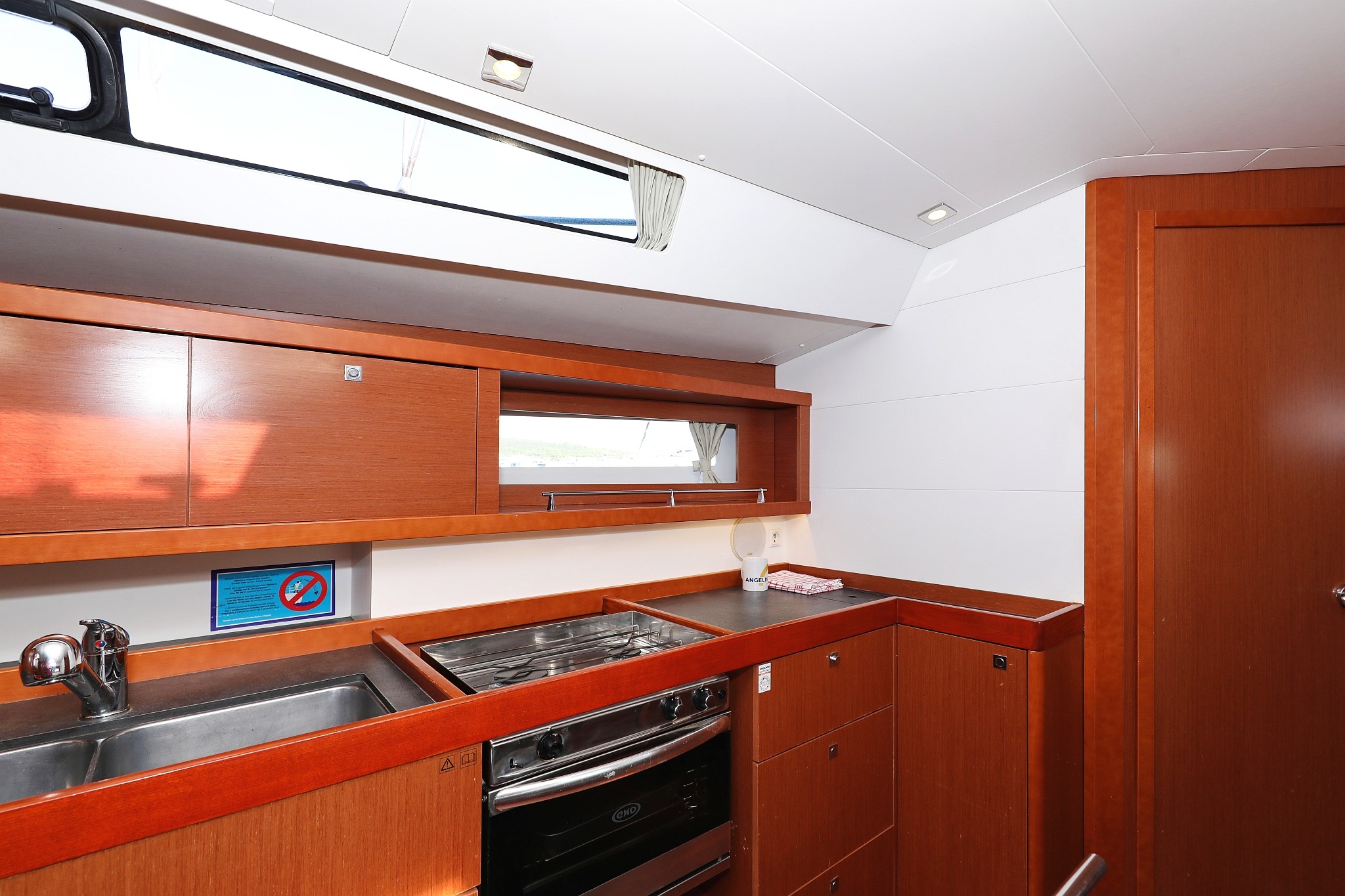 Oceanis 45, Zephyra | Yacht Charter Croatia