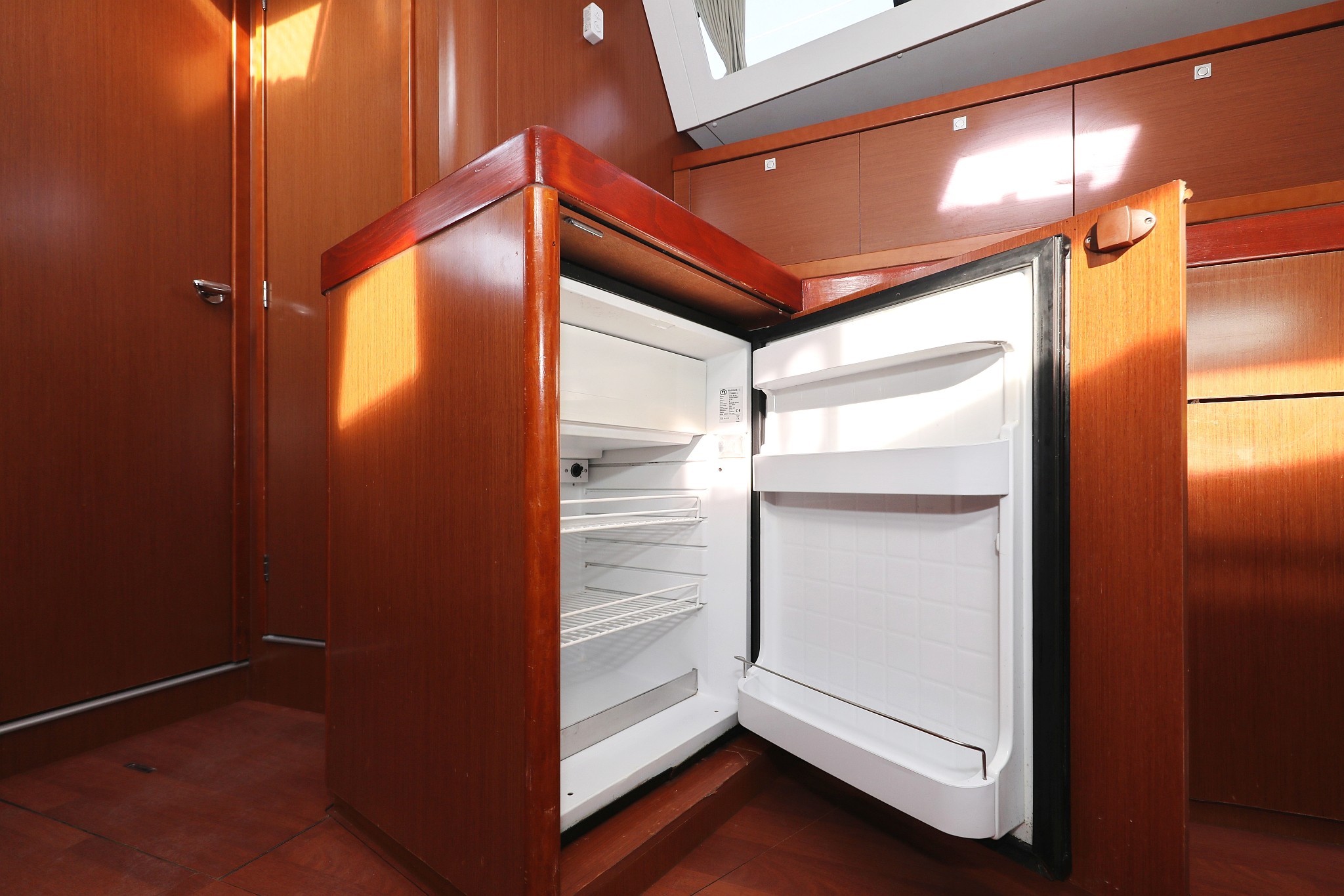Oceanis 45, Zephyra | Yacht Charter Croatia