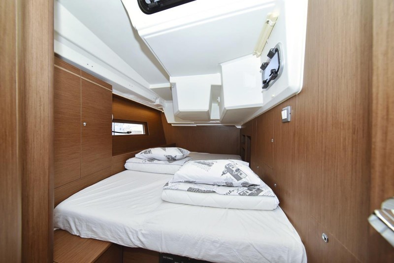 Oceanis 46.1, Rocket | Yacht Charter Croatia