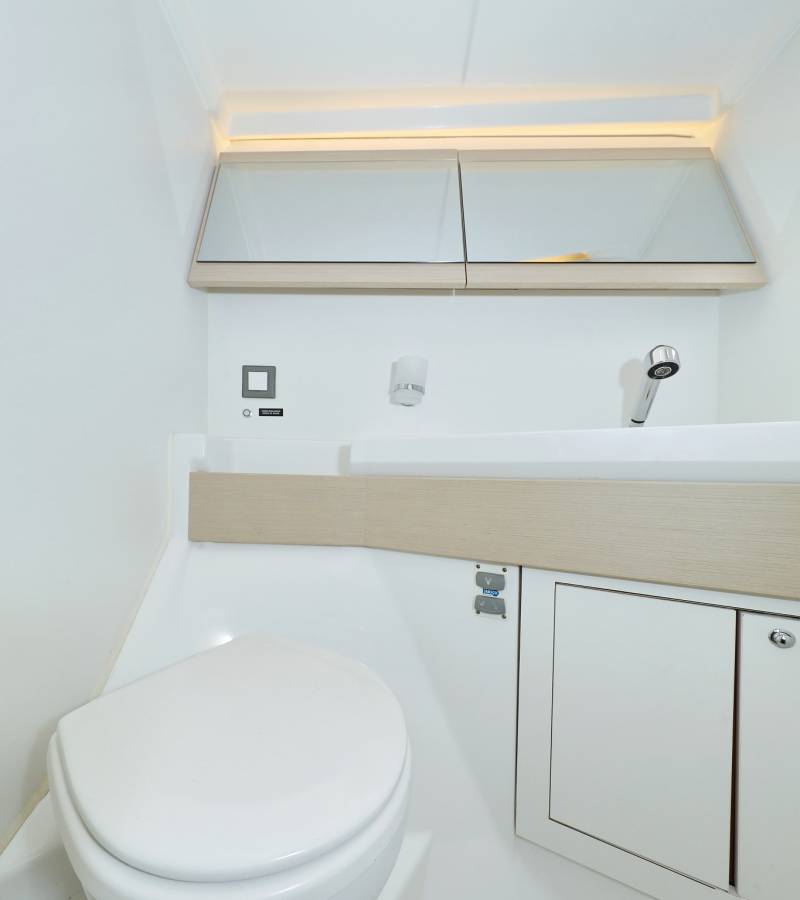 Oceanis 46.1, Auf Kurs | Yacht Charter Croatia
