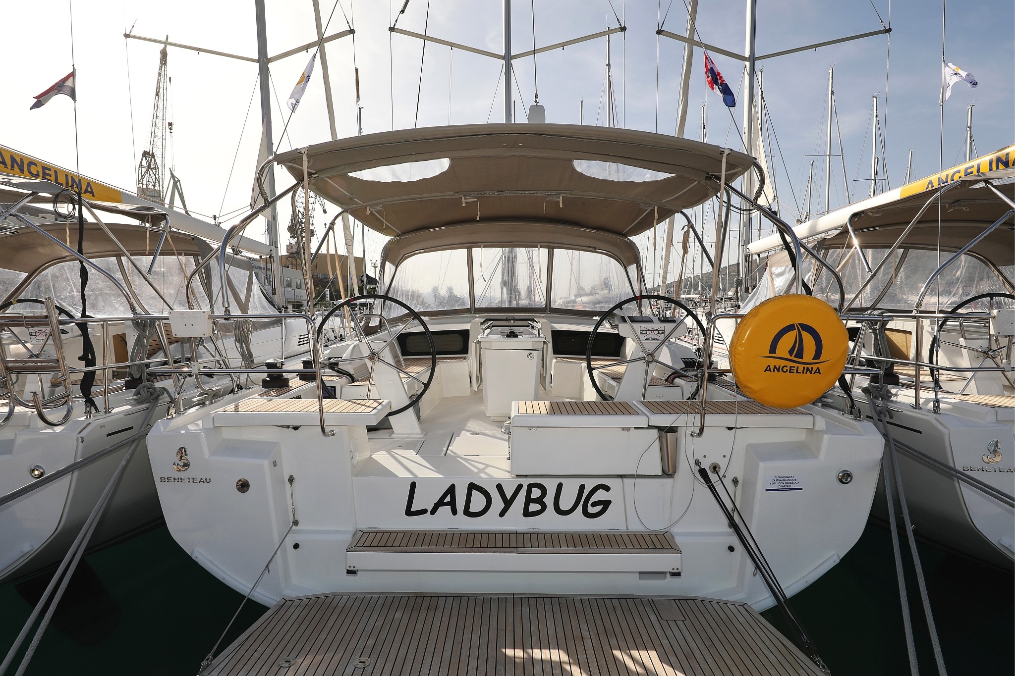 Oceanis 46.1, Ladybug | Noleggio di Yacht Croazia