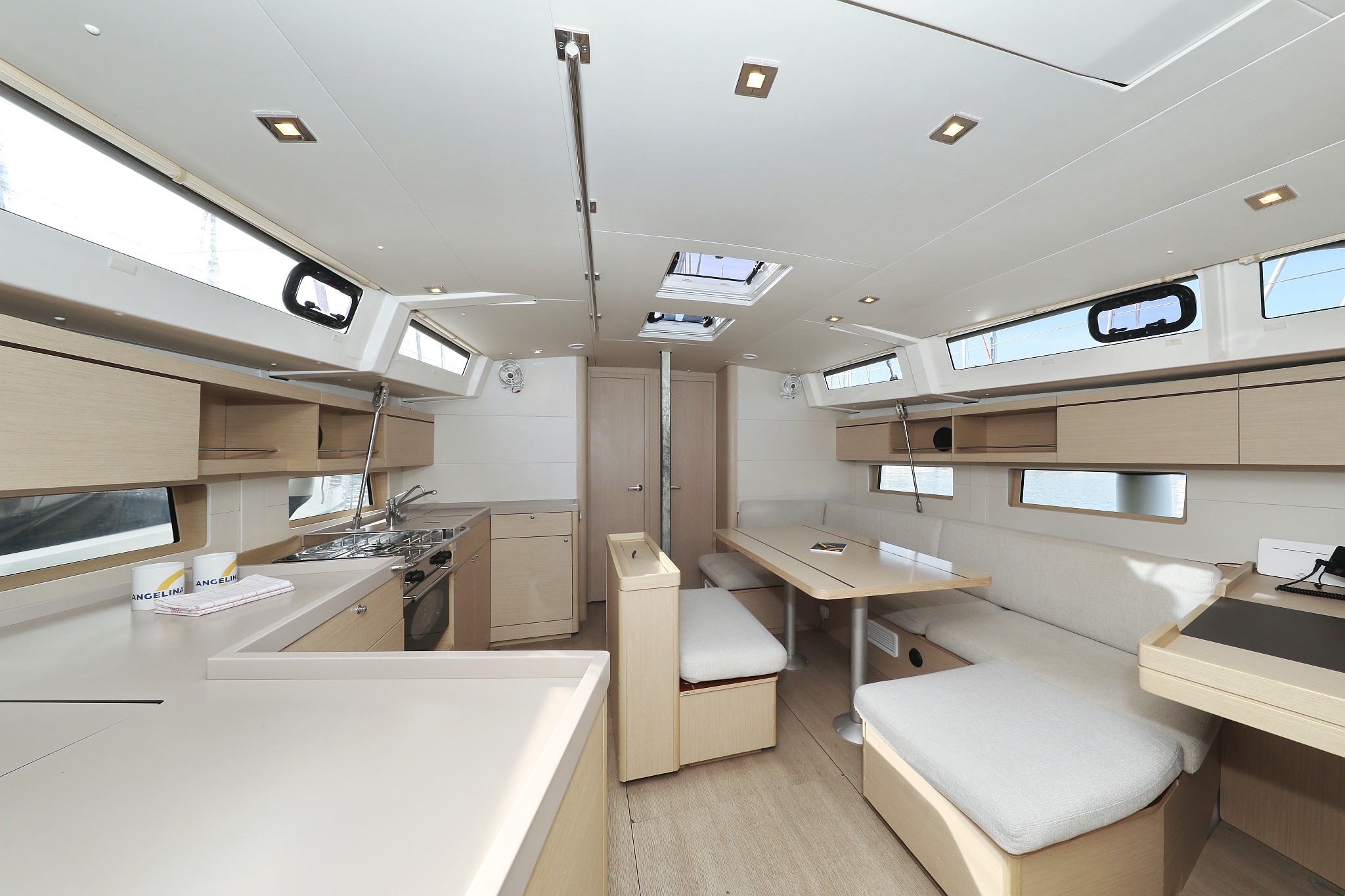 Oceanis 46.1, Ladybug | Noleggio di Yacht Croazia