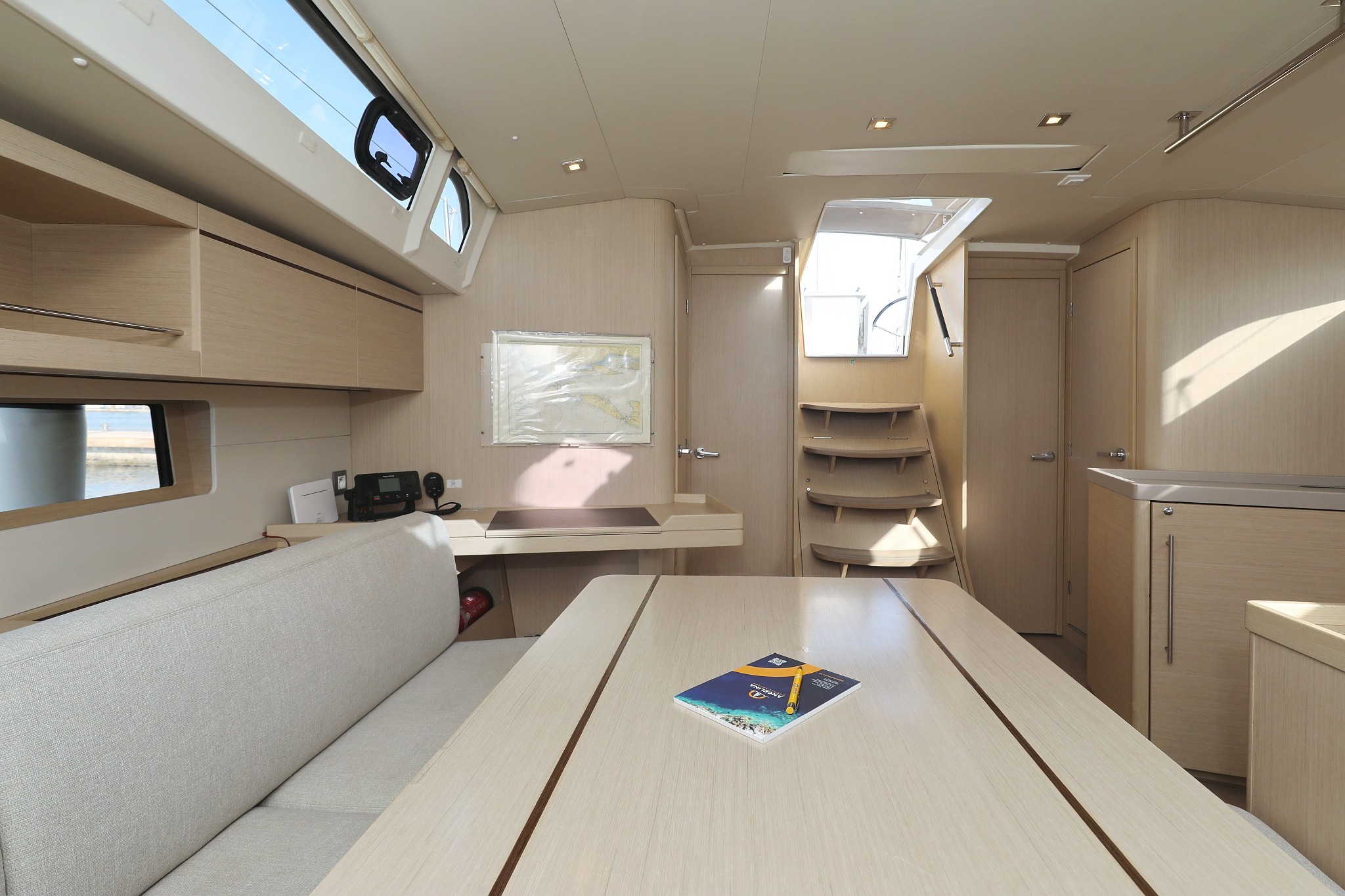 Oceanis 46.1, Ladybug | Noleggio di Yacht Croazia