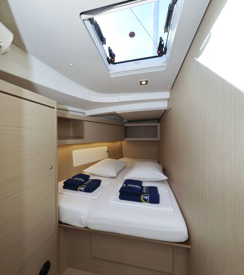 Oceanis 46.1, Ladybug | Yacht Charter Croatia