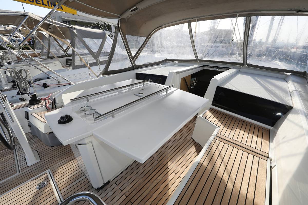Oceanis 46.1, Lambda | Yacht Charter Croatia