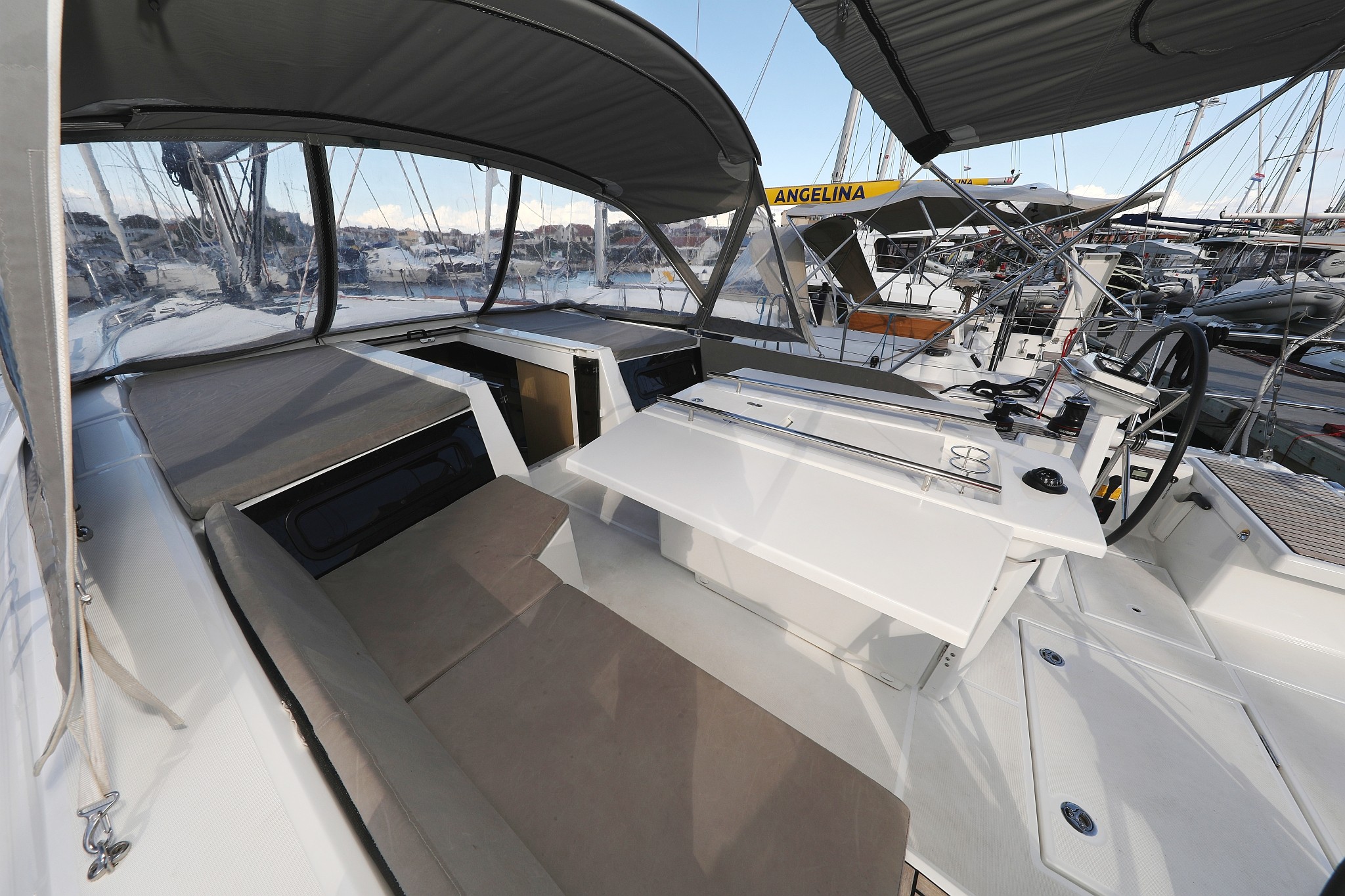 Oceanis 46.1, Arabella | Yacht Charter Croatia