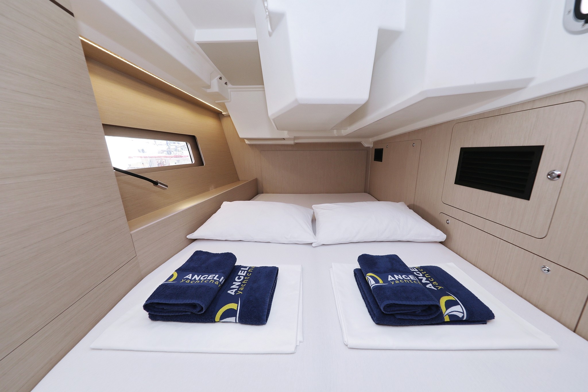 Oceanis 46.1, Arabella | Yacht Charter Croatia
